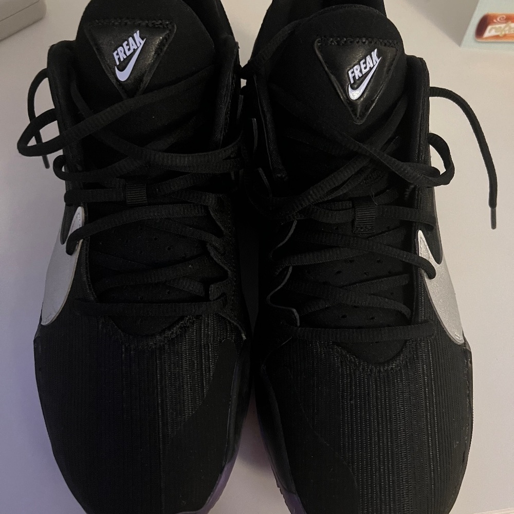 Nike Zoom Freak Men’s Shoes size 12